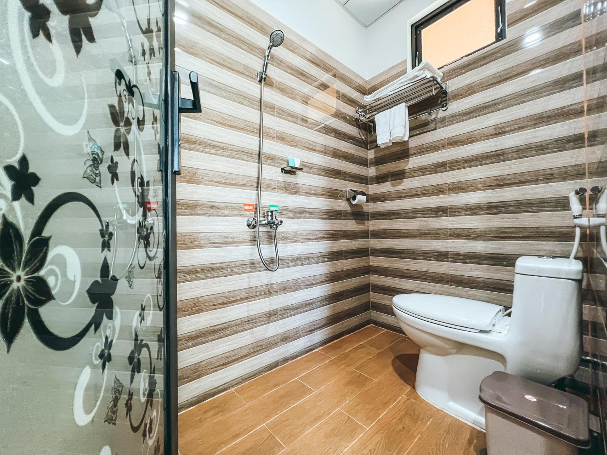 Bazan Home - Hotel & Bungalow Pleiku Kamer foto